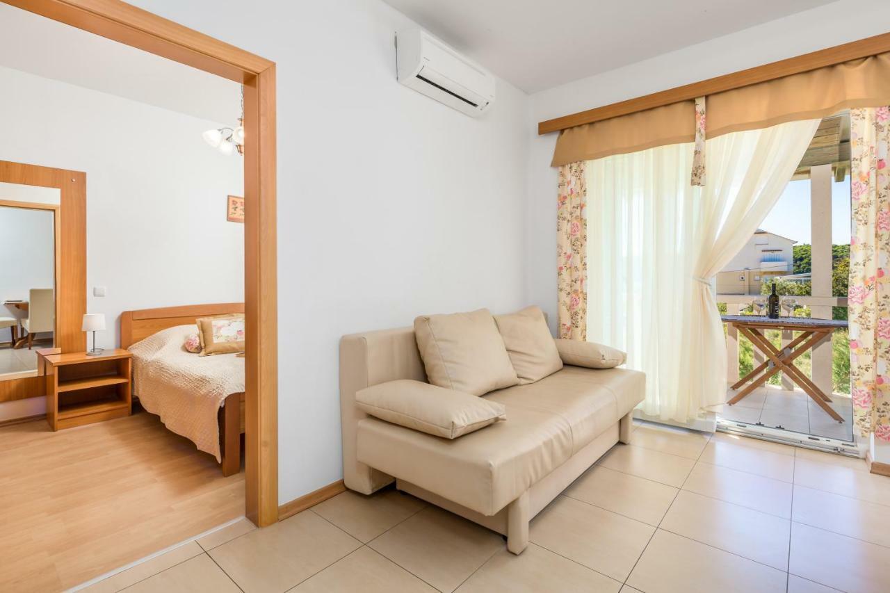 Villas Rab Palit Ngoại thất bức ảnh