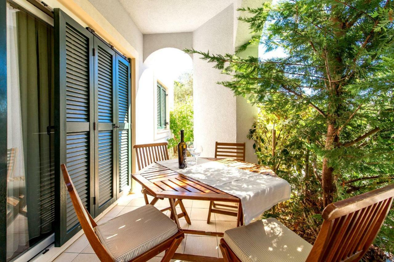 Villas Rab Palit Ngoại thất bức ảnh